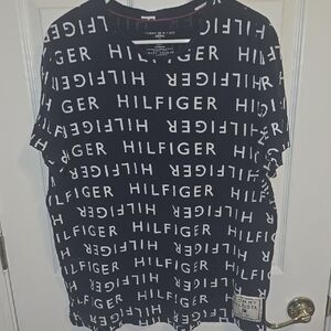 Tommy Hilfiger Black and White Logo T-Shirt